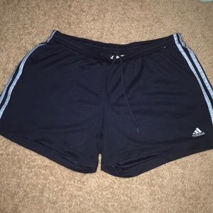 Adidas athletic workout shorts size L navy blue